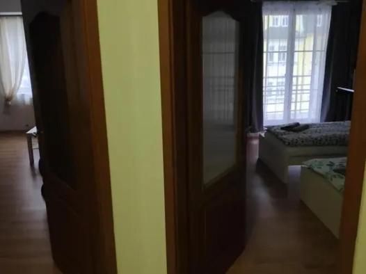 Apartman 404 ياخيموف المظهر الخارجي الصورة